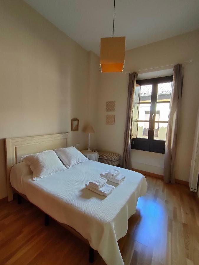 Apartamento Nueva Del Santisimo Granada Kültér fotó